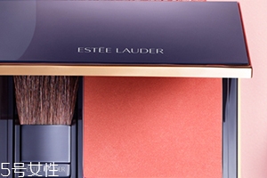 雅詩蘭黛腮紅怎么用？花漾傾慕腮紅漸變質(zhì)感