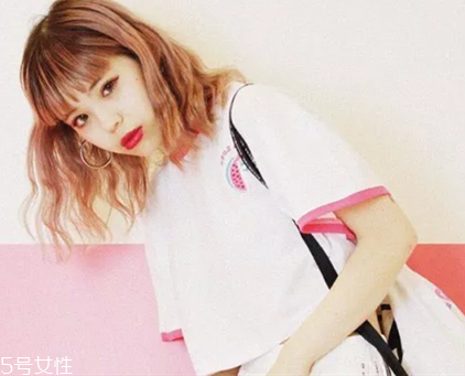 玻尿酸打下巴多久可以補(bǔ)針？根據(jù)玻尿酸品牌來(lái)定