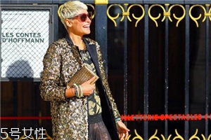 亮片衣服怎么搭配？助你成為時(shí)髦精