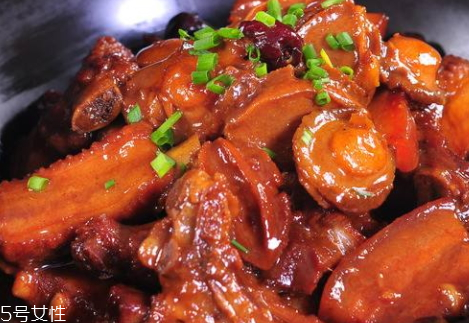 糖醋排骨用什么排骨 新鮮豬子排作料 糖醋排骨用什么排骨 新鮮豬子排作料