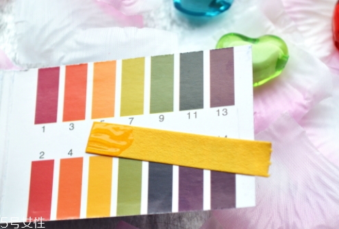 海藍(lán)之謎精華液多少錢？