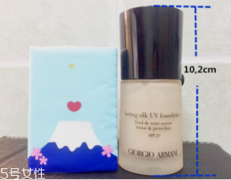 阿瑪尼粉底液脫妝嗎？4小時(shí)后要補(bǔ)妝