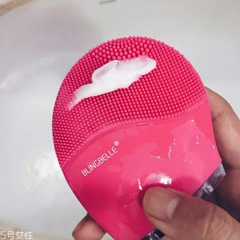 blingbelle潔面儀和luna哪個好用 平價(jià)版的luna blingbelle潔面儀和luna哪個好用 平價(jià)版的luna