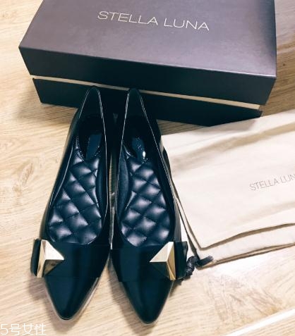 stella luna鞋子價(jià)格 秒殺紅毯的美腿利器 stella luna鞋子價(jià)格 秒殺紅毯的美腿利器