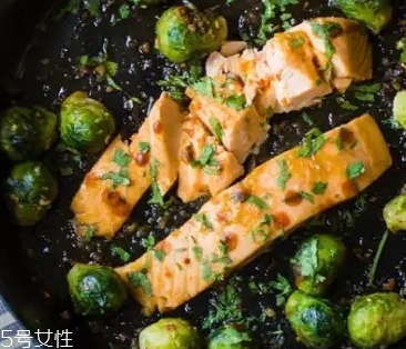 抱子甘藍(lán)多少錢一斤？你見過這么小的甘藍(lán)嗎