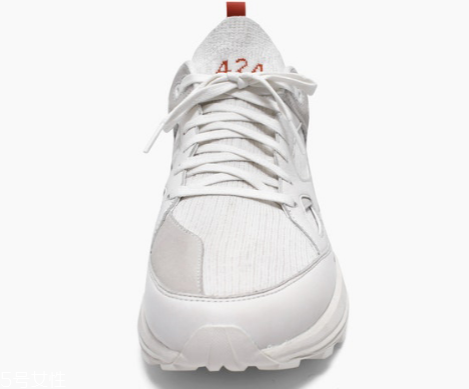 brandblack與424聯(lián)名老爹鞋怎么樣？當(dāng)下最受矚目的鞋型