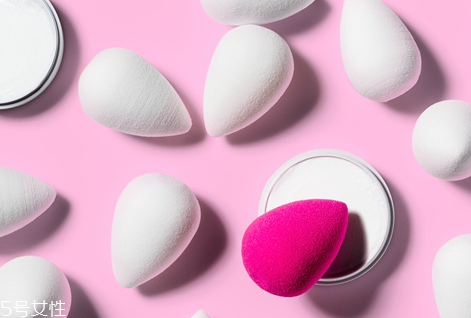 美妝蛋怎么保存 上妝的工具選擇很重要 美妝蛋怎么保存 上妝的工具選擇很重要