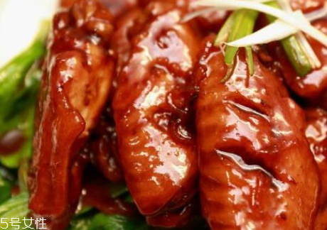 可樂雞翅為什么粘鍋 油溫沒有掌握好 可樂雞翅為什么粘鍋 油溫沒有掌握好