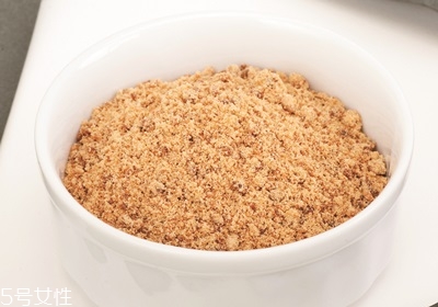 泡咖啡放什么糖最好喝 泡咖啡放什么糖最好喝