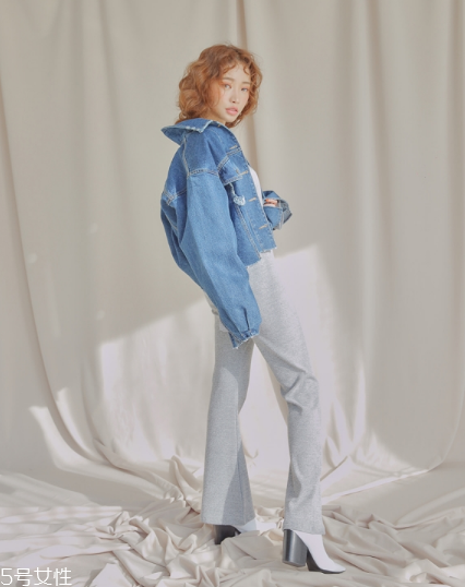 牛仔上衣配什么褲子好看？這個(gè)春天酷到爆