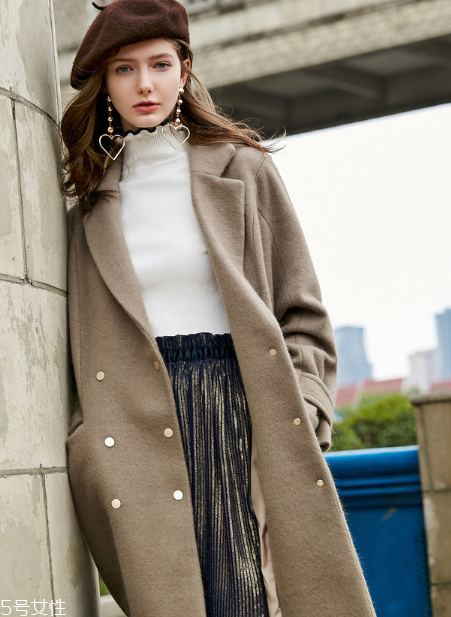 女生怎么穿衣服有氣質(zhì)？這三件單品必不可少