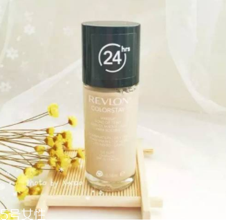 粉底液一次用多少量？一泵就夠別疊加