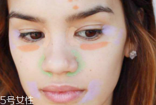 單色遮瑕和多色遮瑕哪個(gè)好？斑點(diǎn)少用單色遮瑕