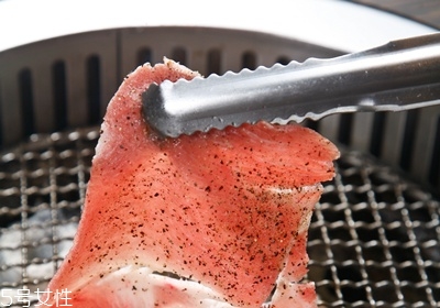 自己烤肉怎么烤好吃又不燒焦 自己烤肉怎么烤好吃又不燒焦