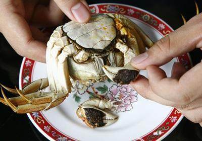 陽(yáng)澄湖大閘蟹怎么吃？食陽(yáng)澄湖大閘蟹注意事項(xiàng)