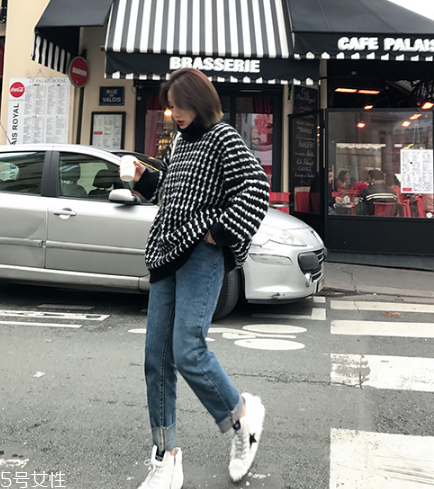 牛仔褲會縮水還是變大？牛仔褲保養(yǎng)要仔細