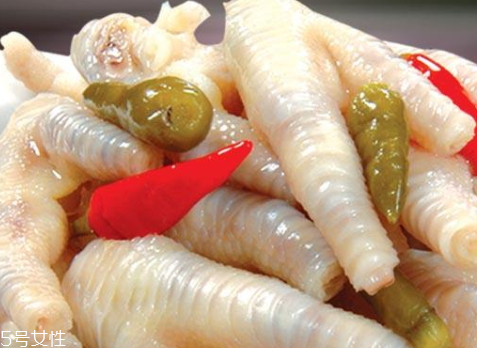 雞爪上有黑斑怎么回事 不建議食用 雞爪上有黑斑怎么回事 不建議食用