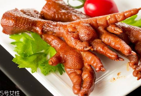 雞爪上有黑斑怎么回事 不建議食用 雞爪上有黑斑怎么回事 不建議食用