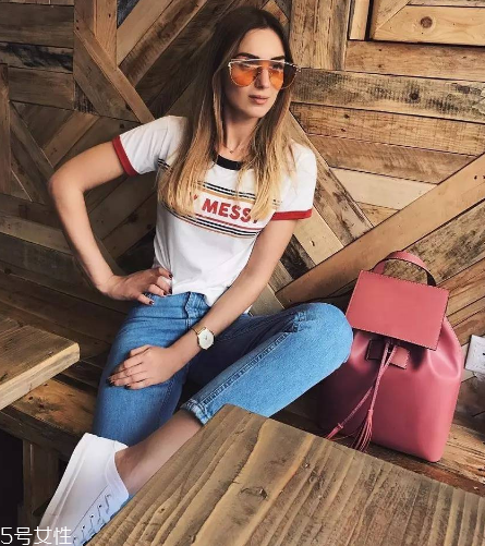 camelia roma是什么牌子？約會(huì)撩漢必備款式