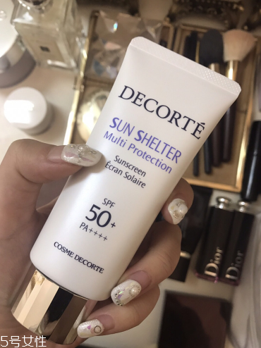 黛珂防曬悶痘嗎 干皮必入 黛珂防曬悶痘嗎 干皮必入