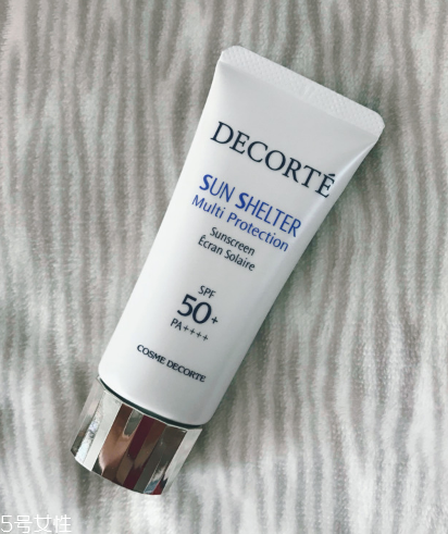 黛珂白檀防曬乳和黛珂ag防曬乳哪個好 黛珂白檀防曬乳和黛珂ag防曬乳哪個好