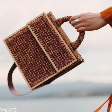 0711是什么牌子？純手工編織包包的經(jīng)典