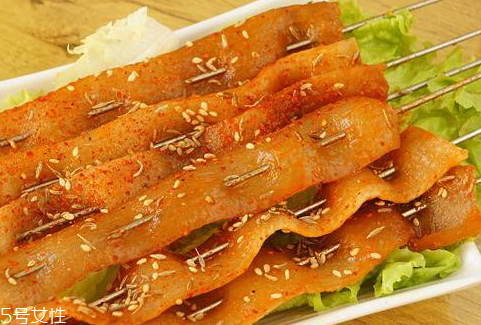 吃豬皮會(huì)長胖嗎 肪含量很少 吃豬皮會(huì)長胖嗎 肪含量很少