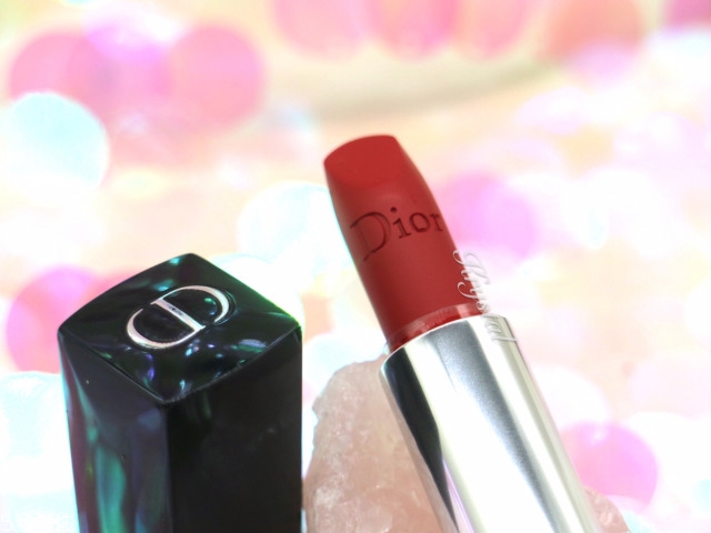 迪奧999口紅啞光好看還是亮紅 迪奧999啞光和滋潤對比區(qū)別 迪奧999口紅啞光好看還是亮紅 迪奧999啞光和滋潤對比區(qū)別