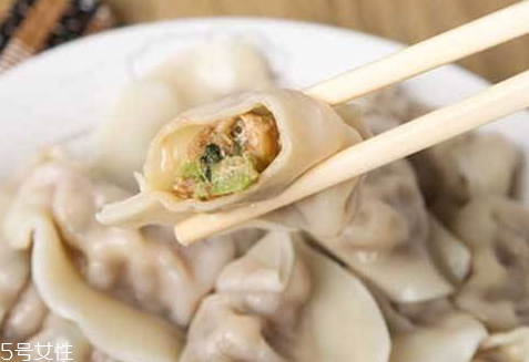 五花肉可以包餃子嗎 豬肉餃子食譜 五花肉可以包餃子嗎 豬肉餃子食譜
