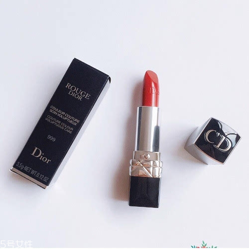 迪奧烈焰藍(lán)金999怎么樣 迪奧999口紅評測 迪奧烈焰藍(lán)金999怎么樣 迪奧999口紅評測