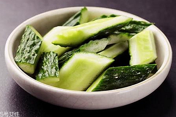 黃瓜怎么挑新鮮 黃瓜怎么保存時間長 黃瓜怎么挑新鮮 黃瓜怎么保存時間長