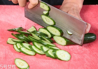 黃瓜怎么挑新鮮 黃瓜怎么保存時間長 黃瓜怎么挑新鮮 黃瓜怎么保存時間長