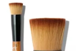 定妝粉用刷子好還是用粉撲好？新手用粉撲