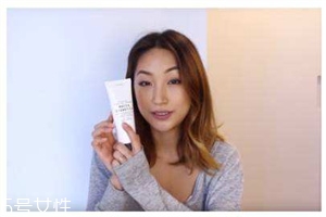 mecca防曬霜好用嗎 可做妝前的防曬霜 mecca防曬霜好用嗎 可做妝前的防曬霜