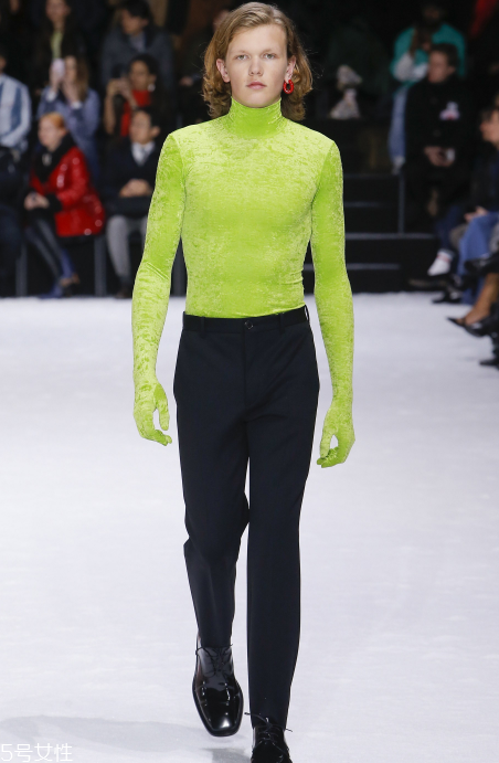 balenciaga巴黎世家2018秋冬系列好看嗎_有哪些款式？