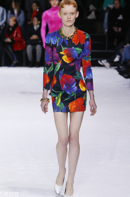 balenciaga巴黎世家2018秋冬系列好看嗎_有哪些款式？