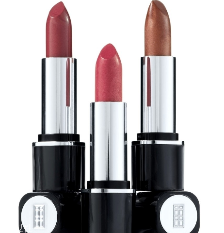 第一次買(mǎi)口紅買(mǎi)什么牌子 給你最靚麗的裝扮 第一次買(mǎi)口紅買(mǎi)什么牌子 給你最靚麗的裝扮