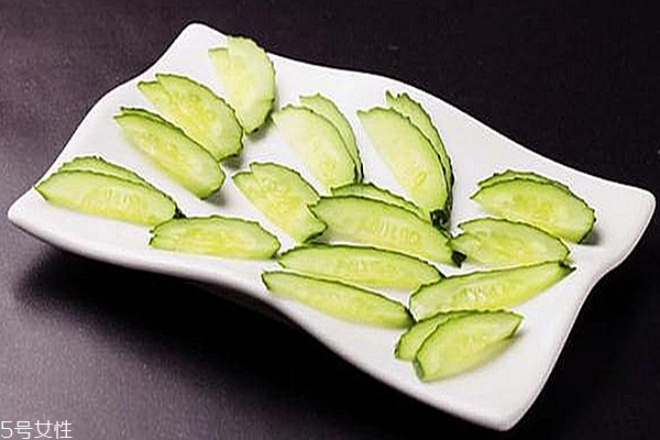 黃瓜怎么挑新鮮 黃瓜怎么保存時間長 黃瓜怎么挑新鮮 黃瓜怎么保存時間長