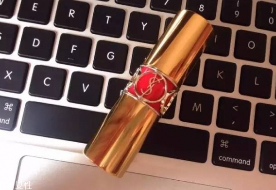 第一次買(mǎi)口紅買(mǎi)什么牌子 給你最靚麗的裝扮 第一次買(mǎi)口紅買(mǎi)什么牌子 給你最靚麗的裝扮