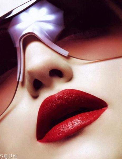 水紅色口紅是哪種顏色 水紅色口紅推薦 水紅色口紅是哪種顏色 水紅色口紅推薦
