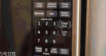 自制口紅怎么才能不脫色 6個(gè)步驟完美打造專屬口紅 自制口紅怎么才能不脫色 6個(gè)步驟完美打造專屬口紅