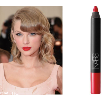 口紅不脫妝的小妙招 2步讓唇妝持續(xù)一整天 口紅不脫妝的小妙招 2步讓唇妝持續(xù)一整天