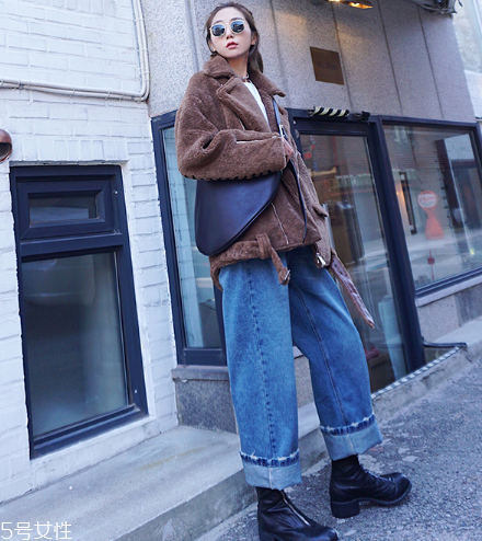 牛仔褲穿松了怎么辦？這樣就能恢復了