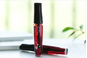 染唇液怎么涂的自然 4個(gè)步驟讓雙唇持久又美膩 染唇液怎么涂的自然 4個(gè)步驟讓雙唇持久又美膩