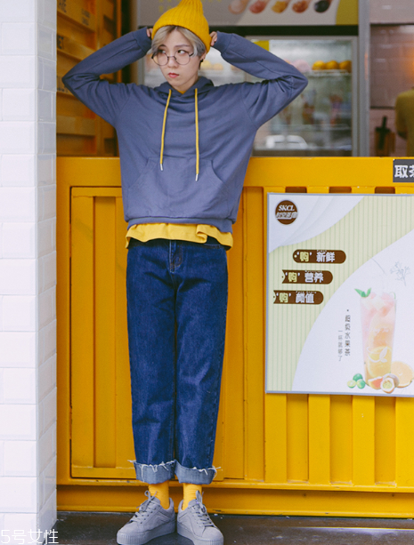 拼色牛仔褲什么樣的好看？這三款最時(shí)髦