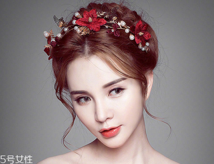 新娘可以自己化妝嗎 2018最美新娘妝容造型 新娘可以自己化妝嗎 2018最美新娘妝容造型