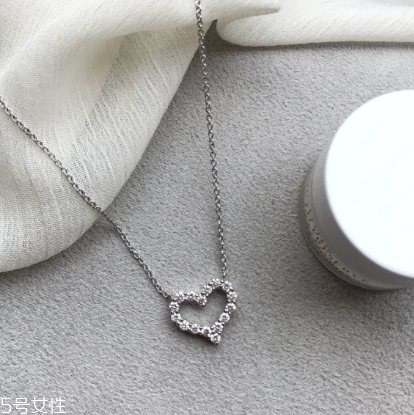 tiffany蒂芙尼項(xiàng)鏈真假辨別 剁手也要買的經(jīng)典款 tiffany蒂芙尼項(xiàng)鏈真假辨別 剁手也要買的經(jīng)典款