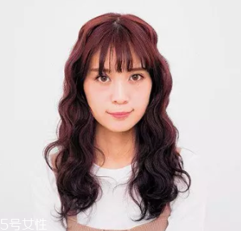 職業(yè)女性發(fā)型大全 2018最流行的OL發(fā)型趨勢 職業(yè)女性發(fā)型大全 2018最流行的OL發(fā)型趨勢