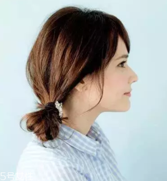 職業(yè)女性發(fā)型大全 2018最流行的OL發(fā)型趨勢 職業(yè)女性發(fā)型大全 2018最流行的OL發(fā)型趨勢