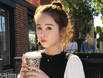 素顏霜和隔離霜一樣嗎 完全不一樣 素顏霜和隔離霜一樣嗎 完全不一樣